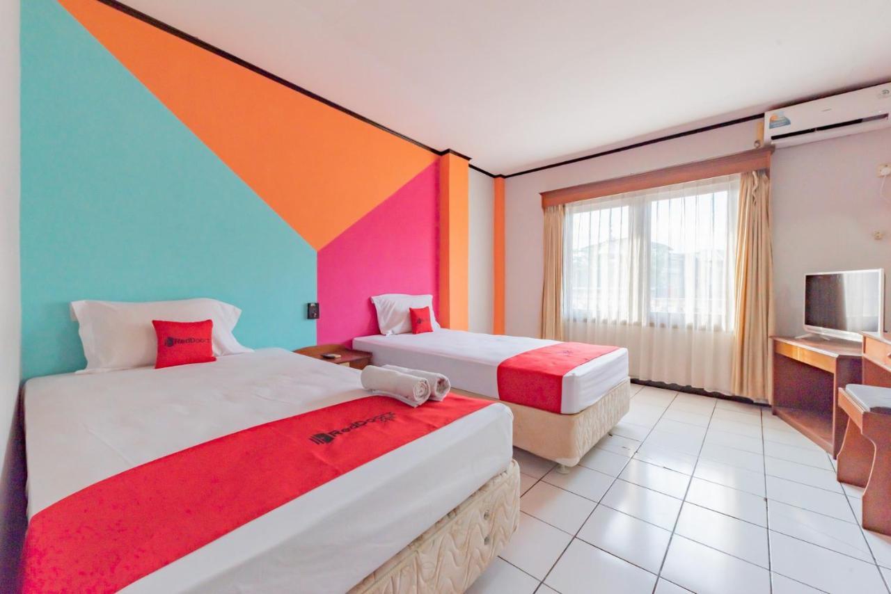 Reddoorz Near Plaza Balikpapan Hotel Exterior photo